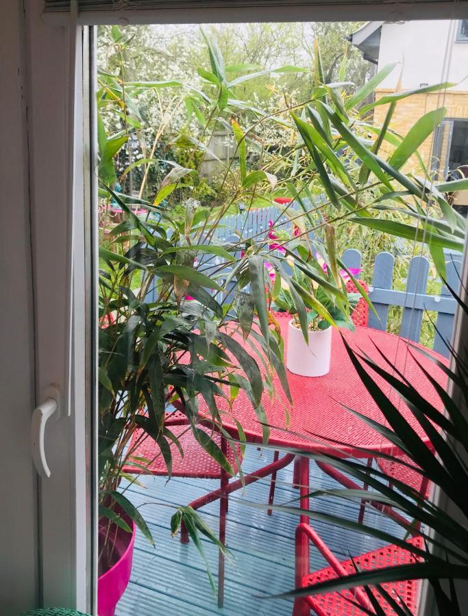 Ibiza Casa Hotel Whitstable Exterior foto